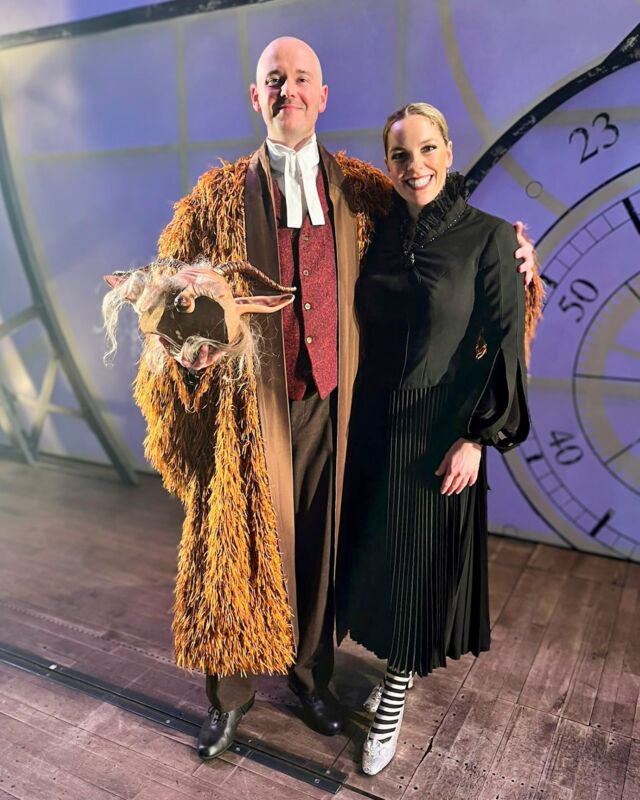 Wizn’t it WONDERFUL? ✨ 

Last night we celebrated as Shaun Chambers and Jemma Revell made their debuts as Dr.Dillamond and Nessarose. Drop a 💚 below to send them some love.