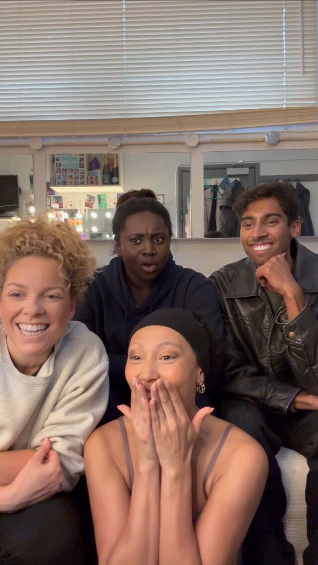 Like a handprint on our heart. 💚🩷
 
#Wicked London cast react to the @wickedmovie: For Good trailer.✨

#wickedmovie #reaction #wickedforgood